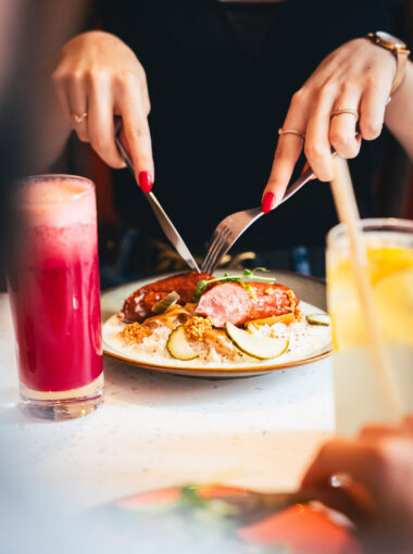 Analyse de la présence en ligne pour un établissement gastronomique.